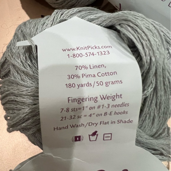 Knit Picks Lindy Chain Yarn -3 skeins in Mist color - Picture 4 of 7